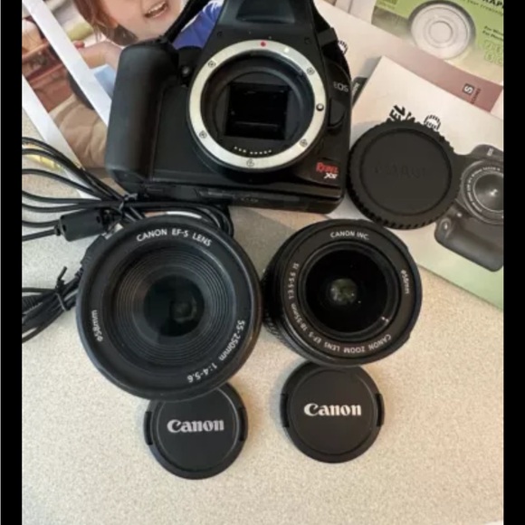 Canon EOS Rebel XS 1000D DSLR Camera EFS 18-55mm IS STM & 55-250mm IS Lens - Picture 5 of 7